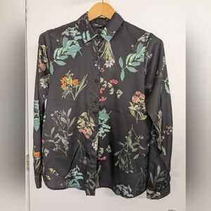 SIMONS FLORAL BUTTON DOWN SHIRT SIZE MEDIUM